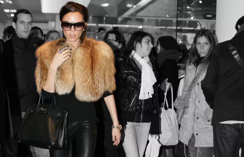 Victoria-Beckham-Abrigo-Fur