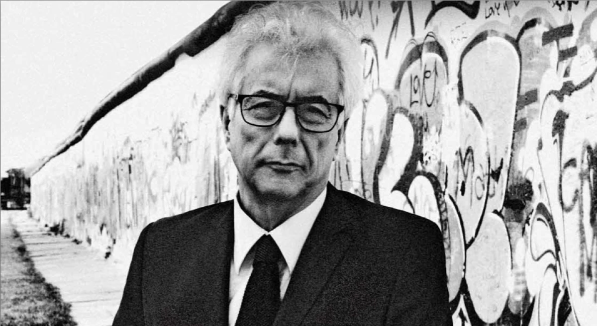 Ken Follett