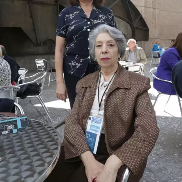 Laura Cerón,Olivia Franco