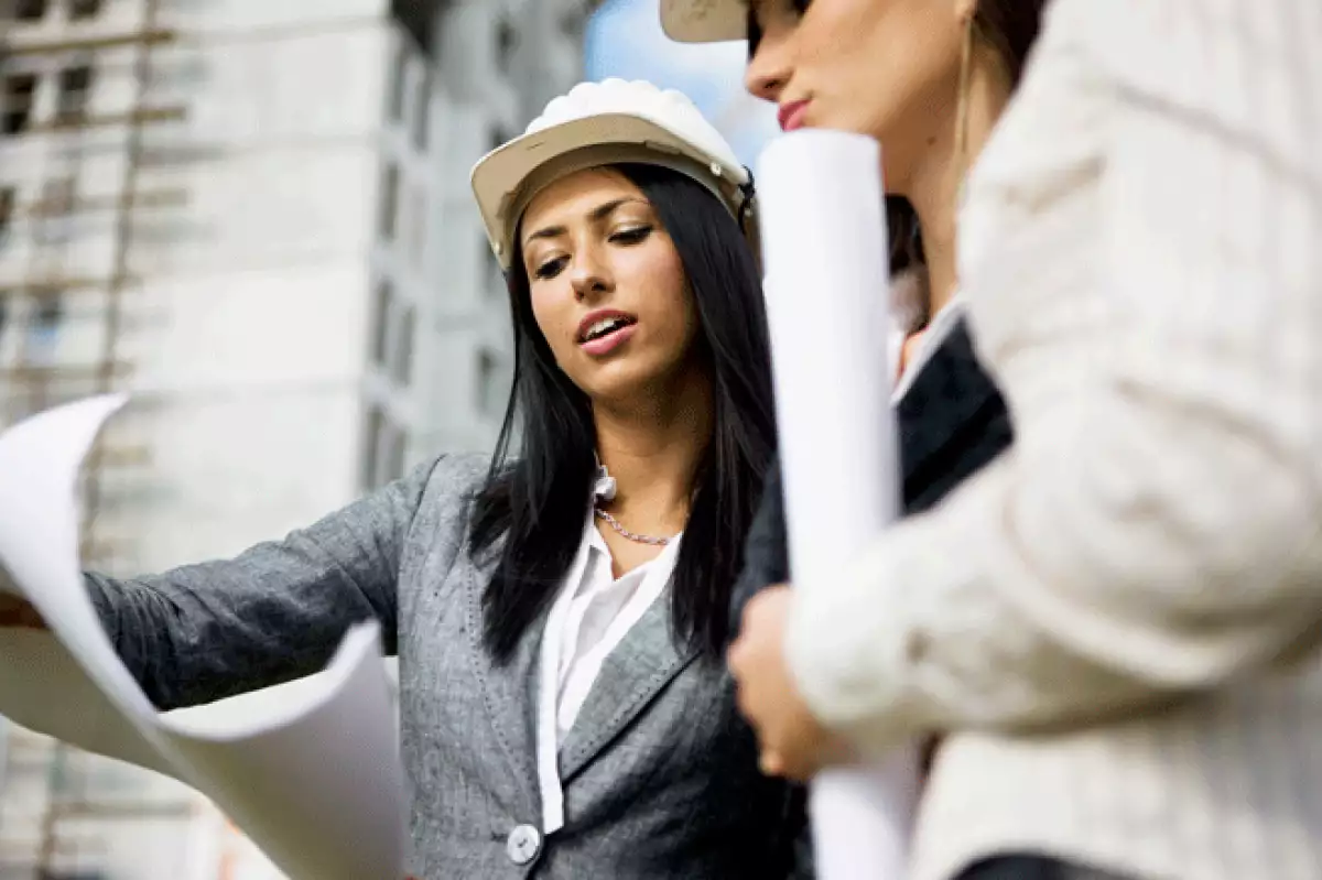 Mujeres en la construcción