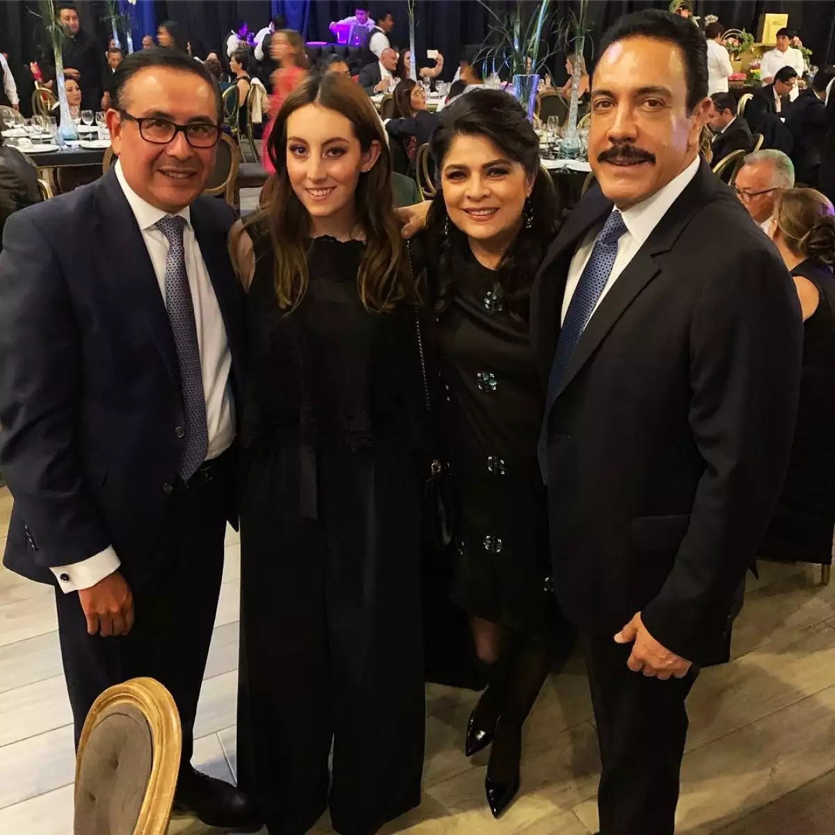 Omar Fayad y Victoria Ruffo