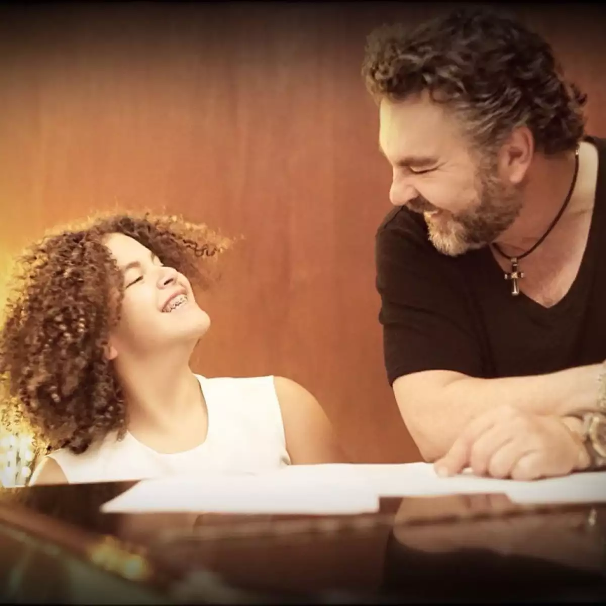 Manuel Mijares y Lucero Mijares Hogaza