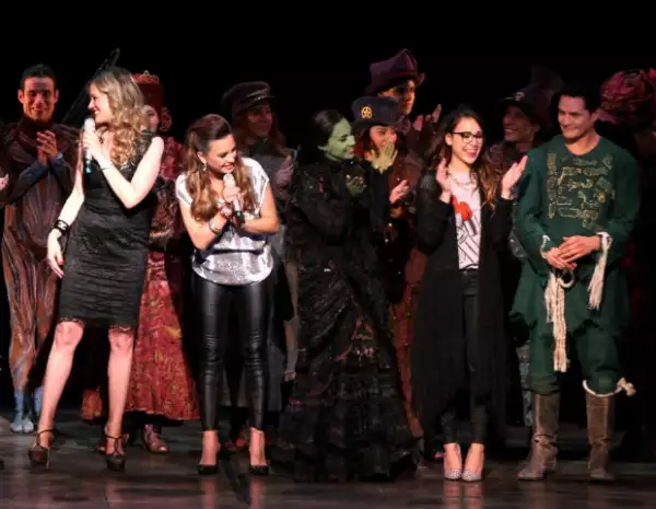 Rebecca y María José aplaudieron el éxito de Ana Cecilia y el equipo de "Wicked".