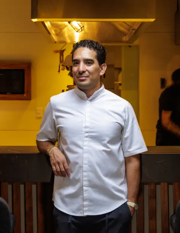 El chef Oswaldo Olivia de Lorea presenta el menú "El Quinto Cuarto"