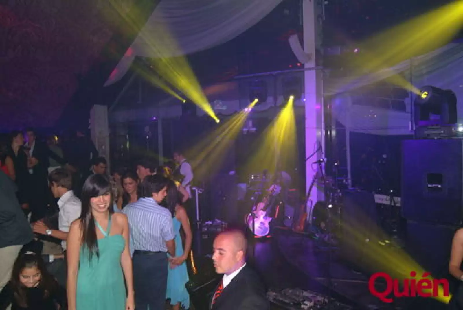 Aspectos. 15 años de Regina Álvarez