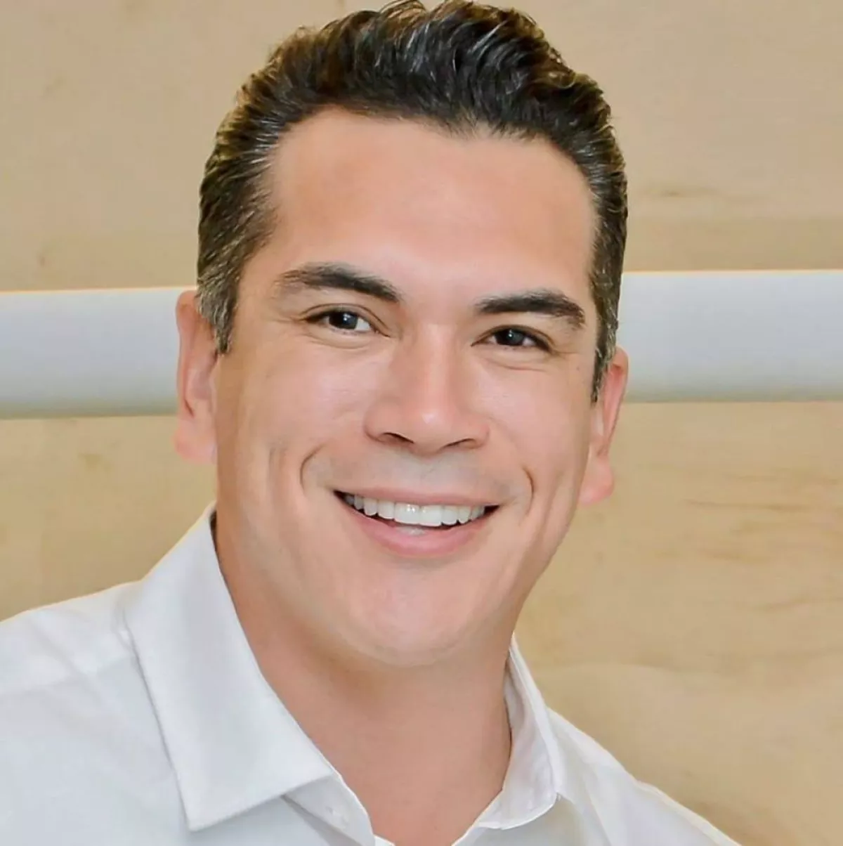 Esposa de Alejandro Moreno 1.jpg