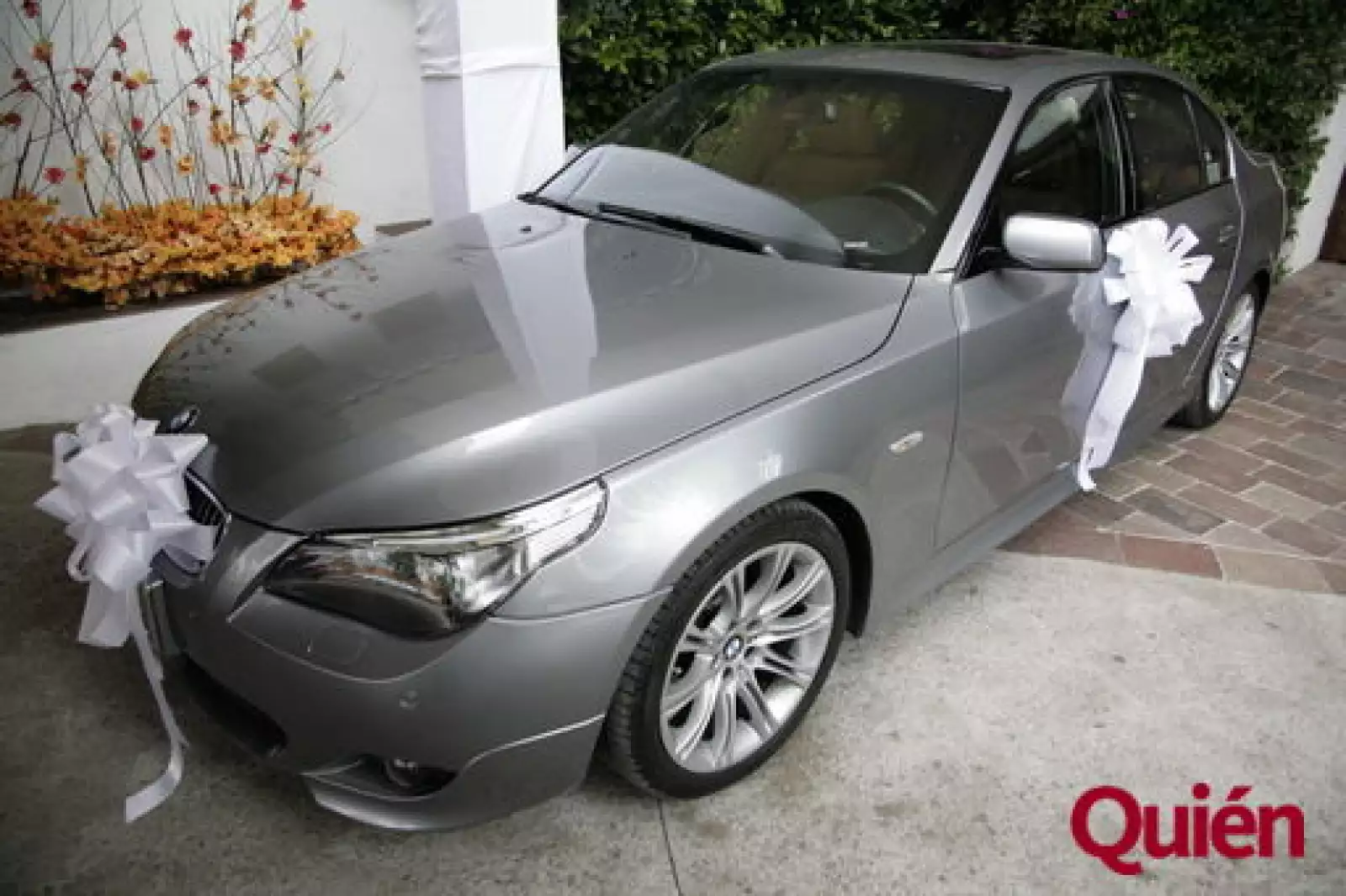 Automóvil de los novios