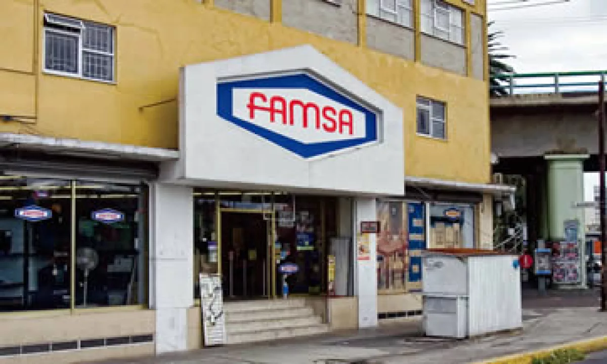 Grupo Famsa decidió cerrar tiendas improductivas en Estados Unidos y México para poder impulsar otros negocios como Banco Famsa. (Foto: Ernesto Ramírez)