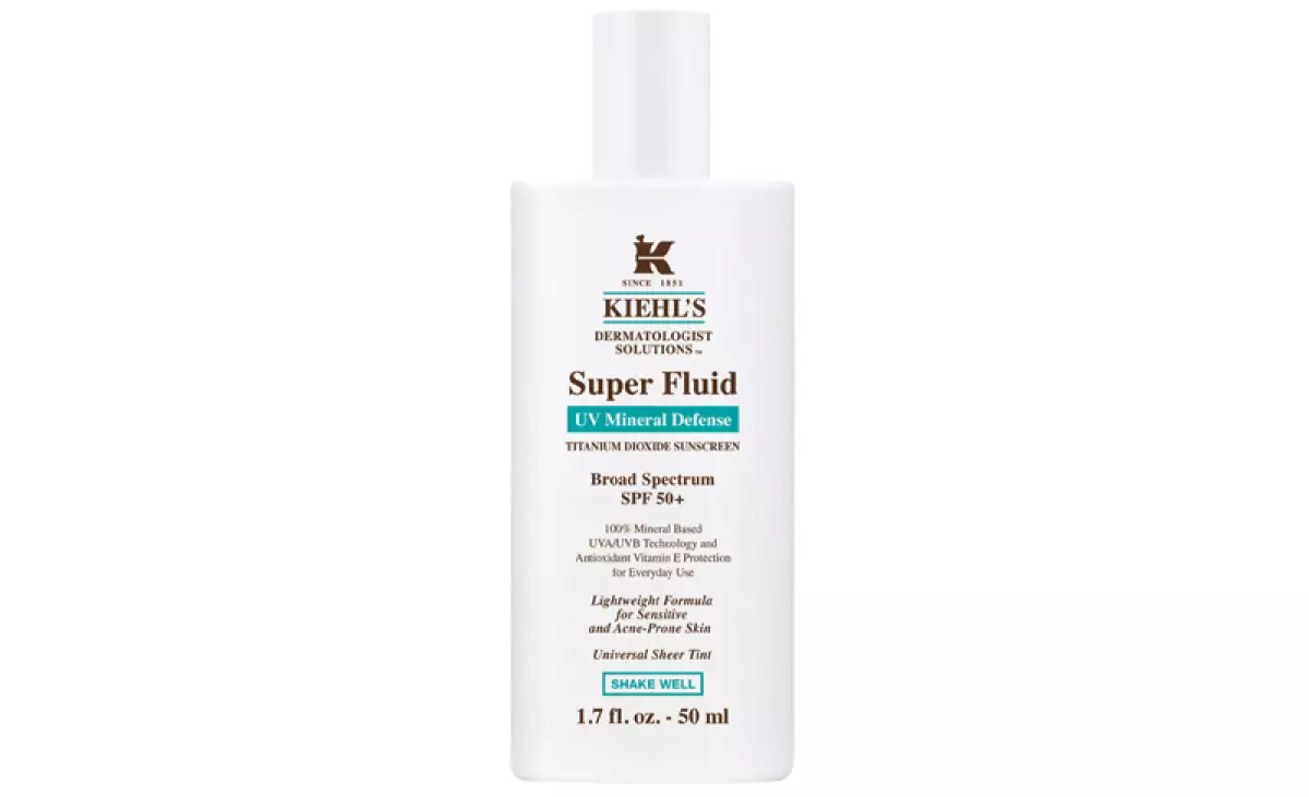 Kiehl’s Ultra Light Daily UV Defense Mineral Sunscreen SPF 50 / PA+++ ($835, kiehls.com.mx)