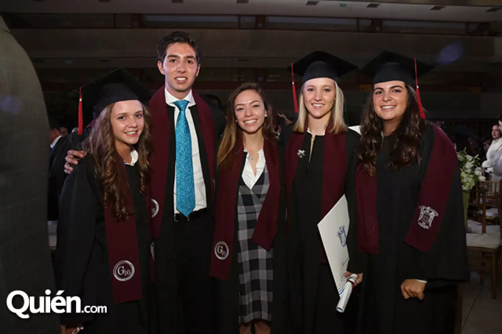 Lourdes Álvarez, Rodrigo Méndez, Valeria Correa, Jimena Cattori y Ana Carredano