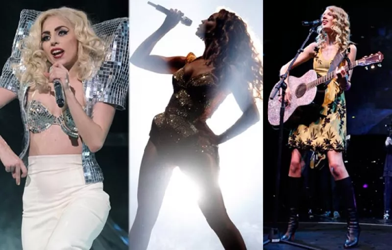 La entrega de los Grammy parece cobrar la forma de una batalla de rubias.