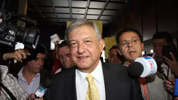 Andrés Manuel deberá ir otra vez por el electorado independiente, calculado entre 35% y 35%, según analistas. (Foto: Notimex)
