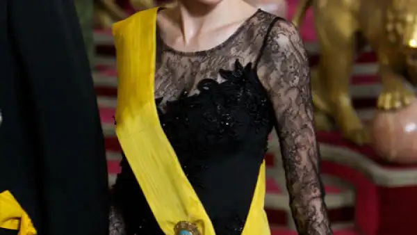 Letizia Ortiz. Llegó al trono con diseños muy clásicos.
