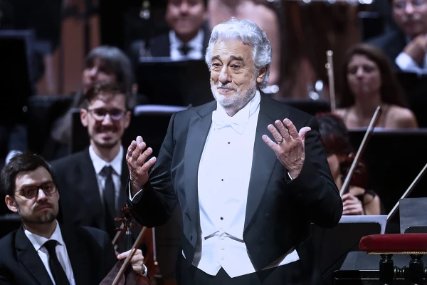 Plácido Domingo es señalado nuevamente por acoso sexual