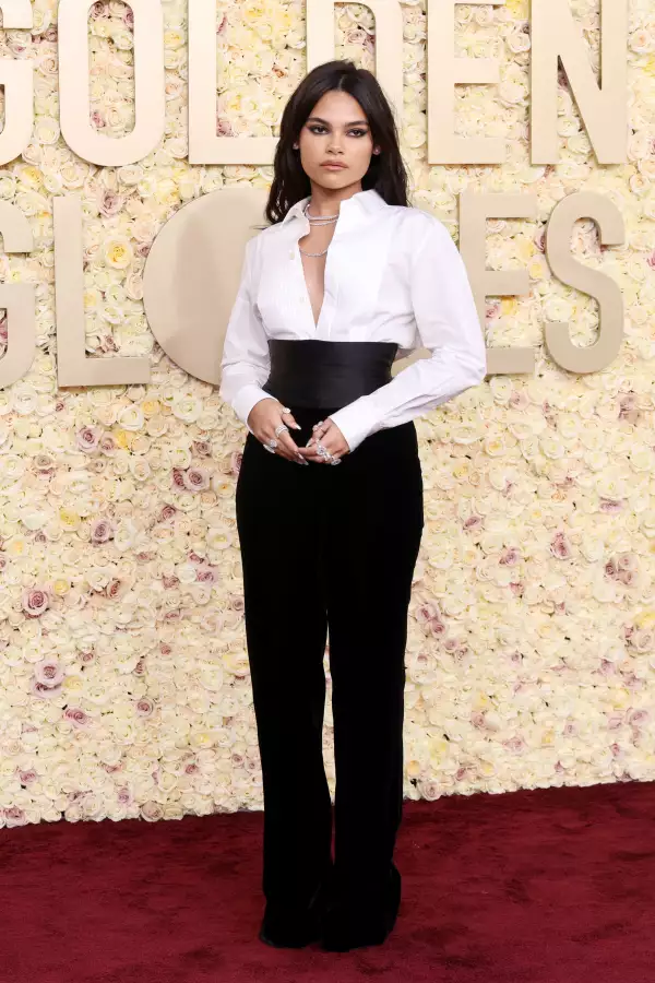 81st Annual Golden Globe Awards - Arrivals