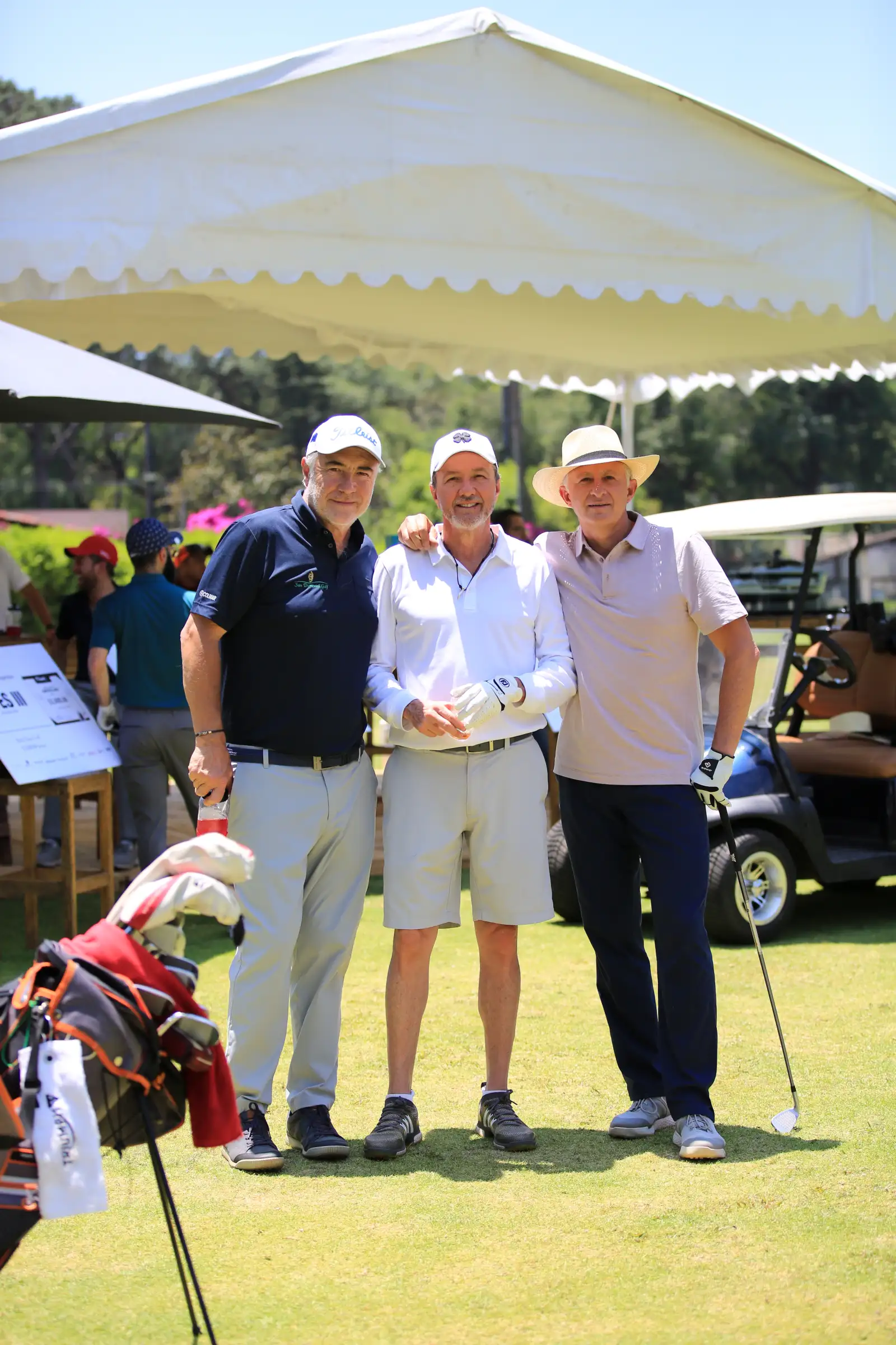 José Luis Llanesa, Tirso Navarro y Mauricio Simon