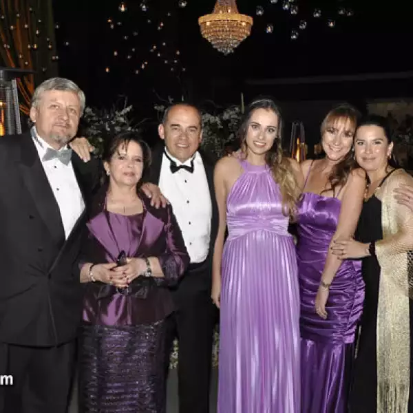 José y María Eugenia Davila,Nemesio Ruiz,Mariana Ruiz,Ixchel Rojas,Daniel Armenta