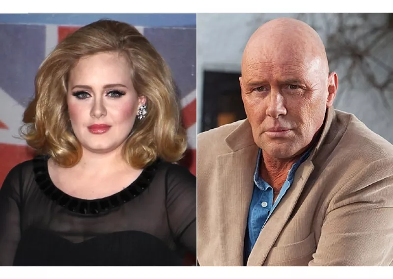 Mark Evans, padre de la cantante dice estar muy triste porque a pesar de todos los intentos de reconciliación con Adele, ella no le permite ver a su nieto.