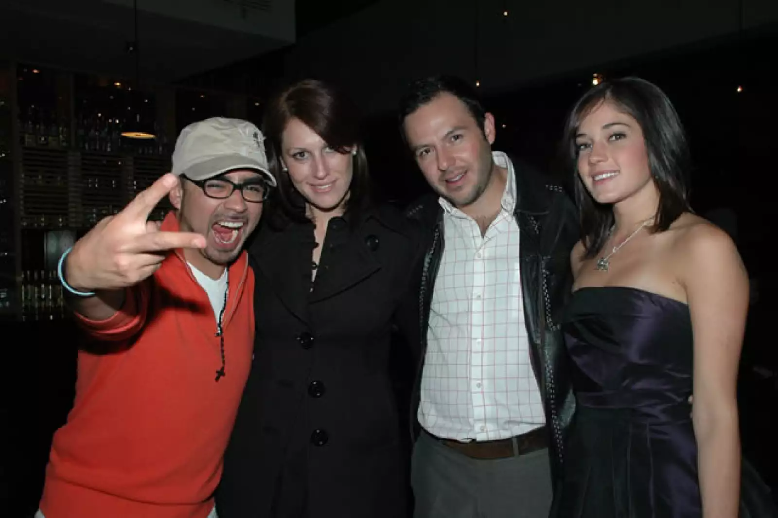 El Cejón festeja a su novia