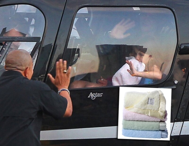 Suri es muy consentida por sus padres, tanto que tiene una colección impresionante de zapatos.