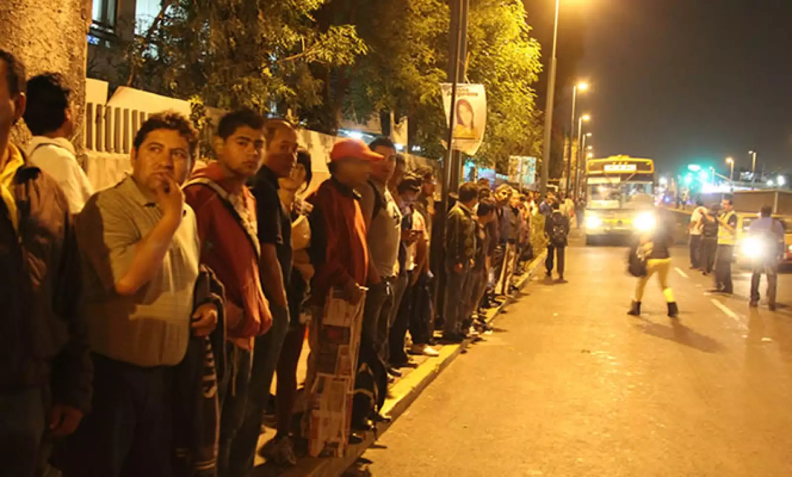 Las autoridades del DF destinaron 300 unidades de RTP para trasladar gratuitamente a los usuarios de la Línea 12.