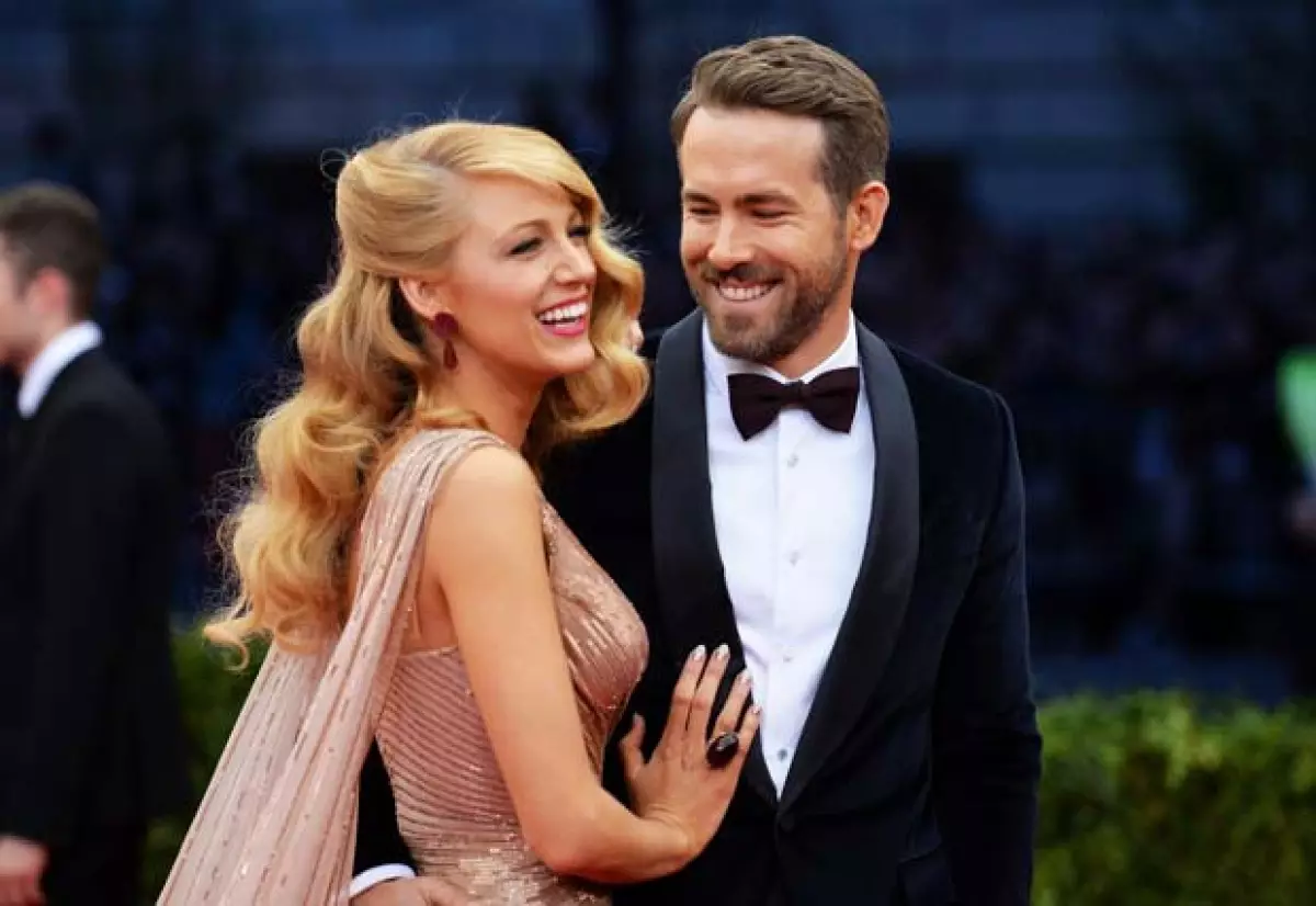 A unos días de haber estrenado su cuenta de Instagram, el actor ya ha publicado la primera imagen de su hija, James.