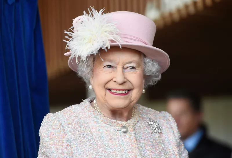 La reina Isabel II sí pagaba impuestos