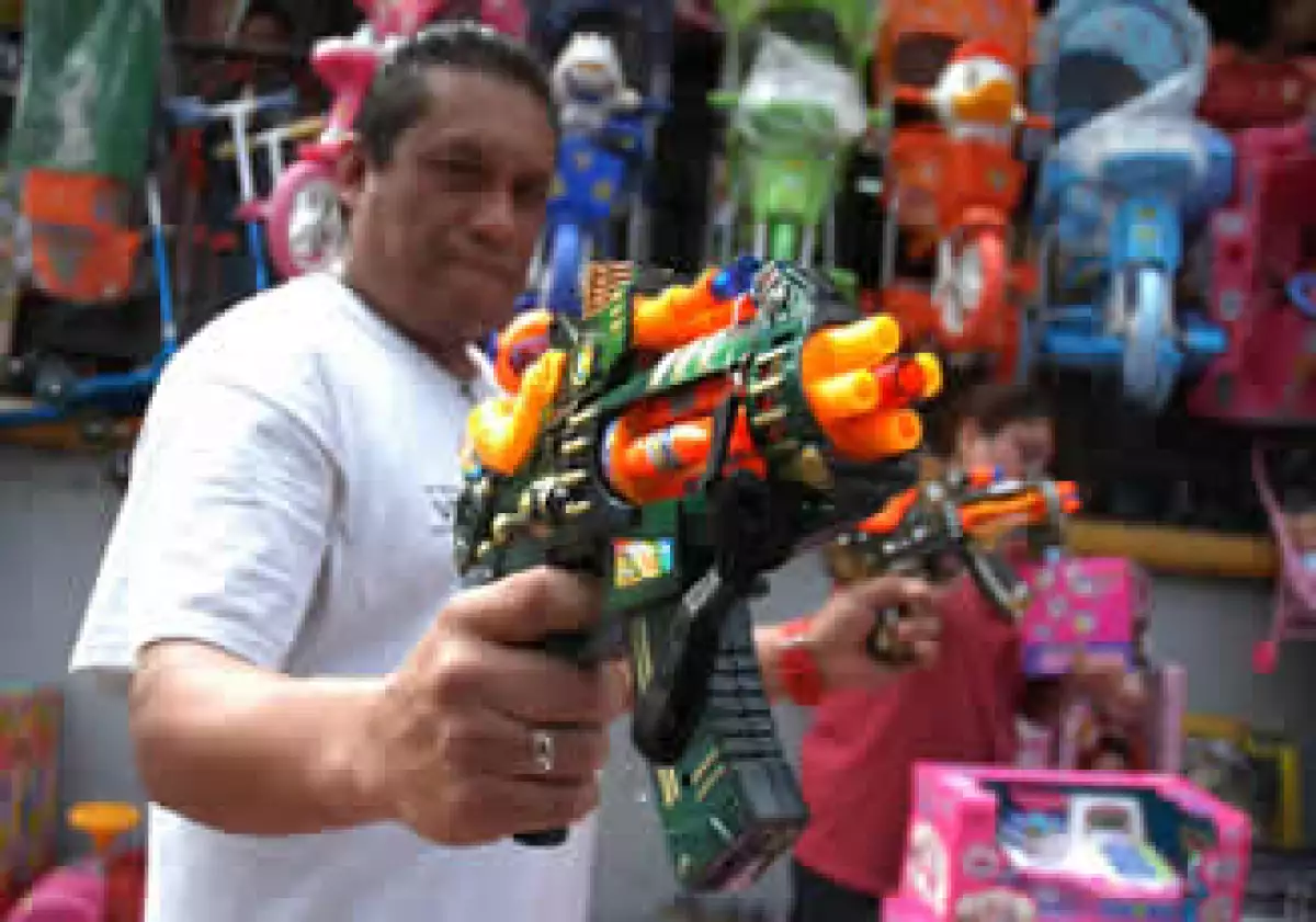 Pese a los altos aranceles de juguetes chinos, estos representan casi la totalidad de la oferta en cerntros comerciales. (Foto: Notimex)