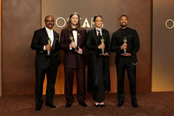  Ludwig Göransson y ryan coogler trabajo en conjunto 