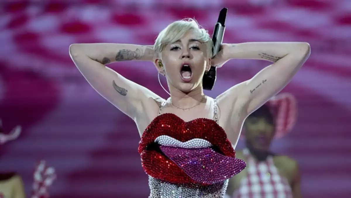 Bangerz Tour