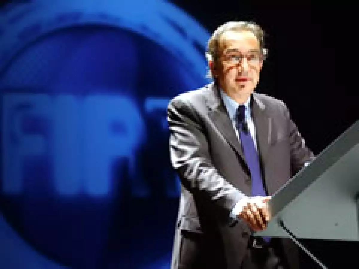 Sergio Marchionne encabezará el grupo automotriz que desafiará a Volkswagen AG por su tamaño. (Archivo)