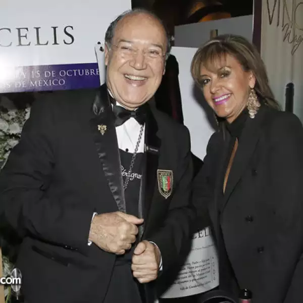 Pedro Poncelis,Pilar Mére