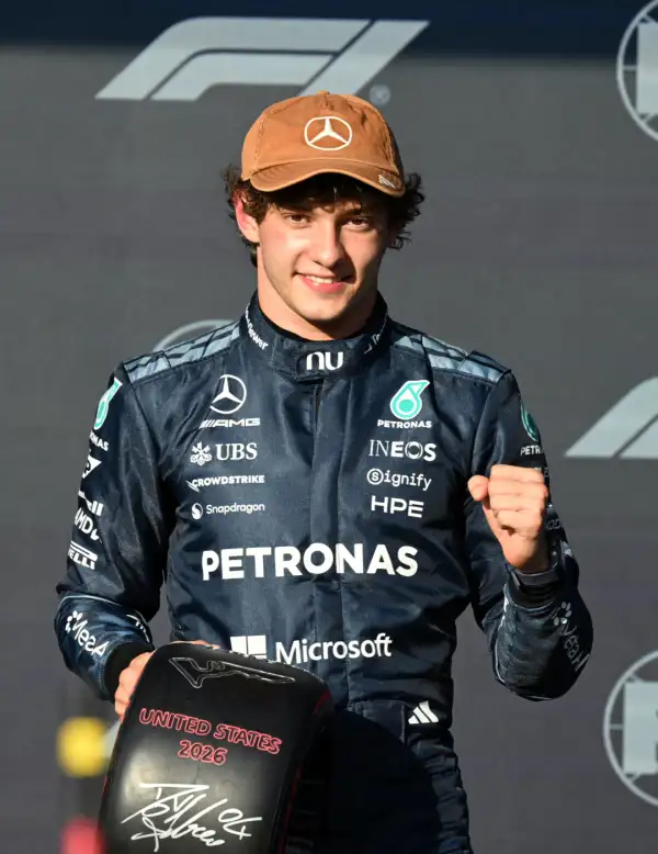 Kimi Antonelli de Mercedes aseguró la pole position en el Gran Premio de Estados Unidos