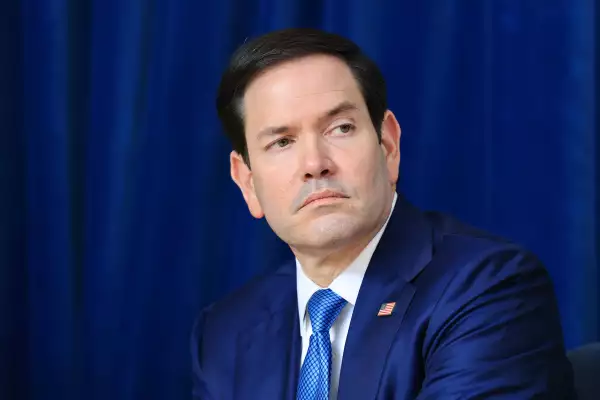 El Secretario de Estado de los Estados Unidos, Marco Rubio, asiste a una reunión bilateral entre el presidente de los Estados Unidos, Donald Trump, y el primer ministro indio, Narendra Modi, durante la Cumbre del G7 el 17 de junio de 2026 en Evian-les-Bains, Francia.