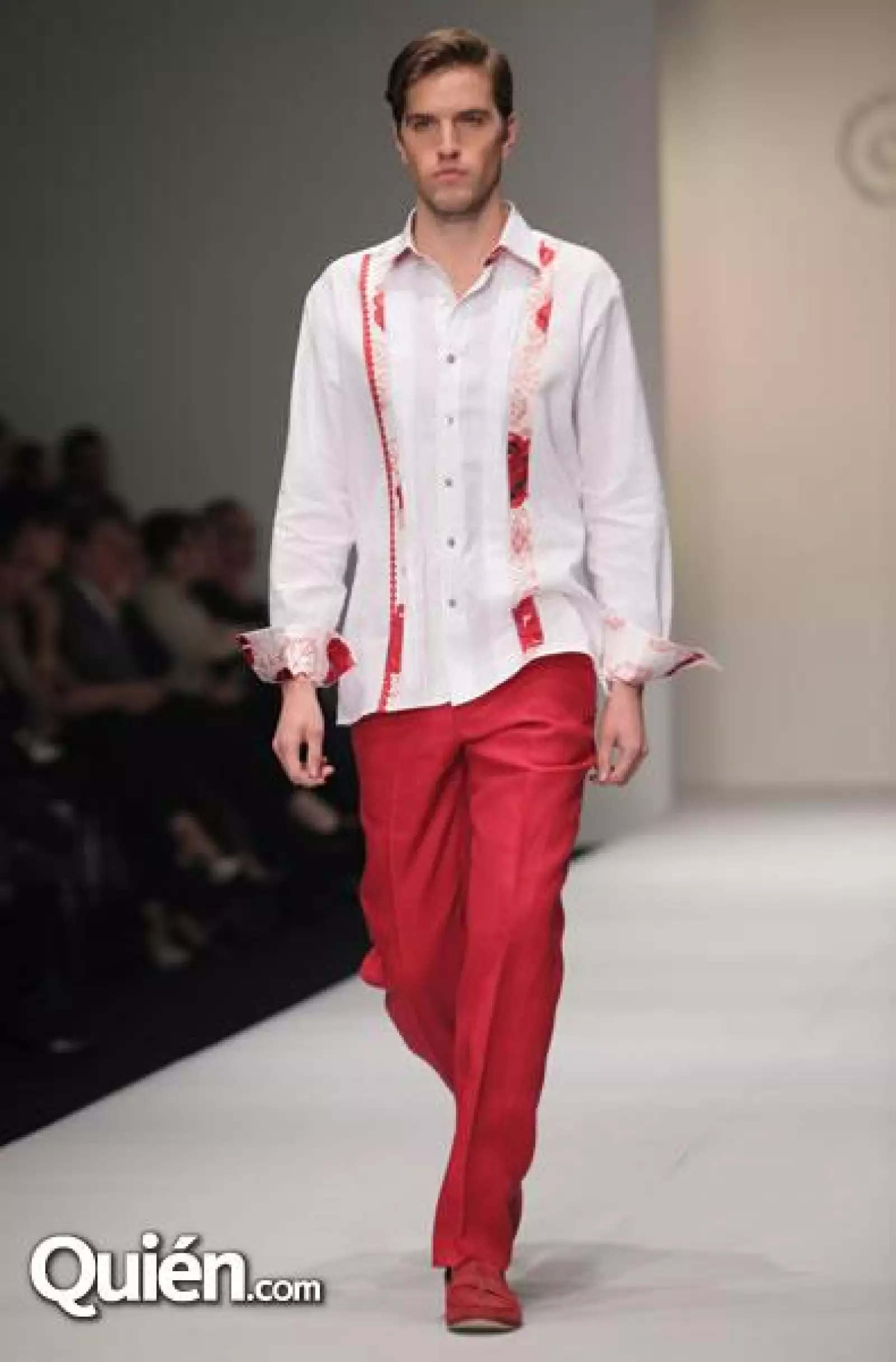 MBDF Pasarela Pineda Covalin