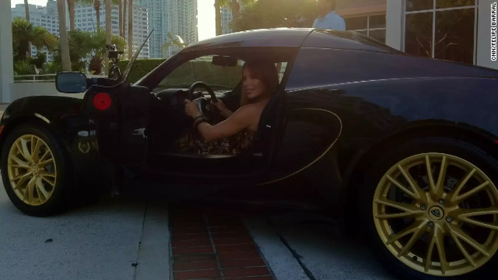 Milka Duno piloto carreras