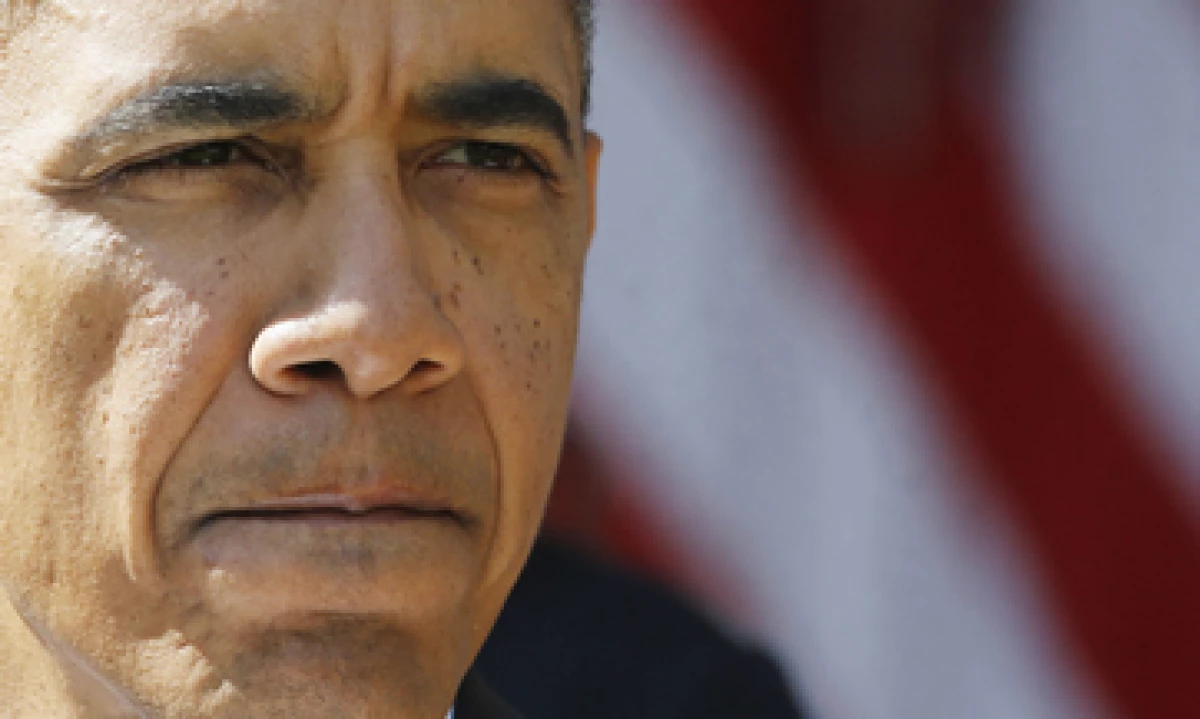 Obama firmó una propuesta para evitar que 1.4 millones de militares dejaran de recibir sus sueldos. (Foto: Reuters)