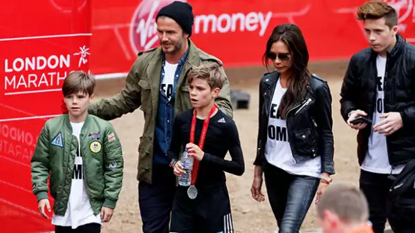 Es imposible negar que el espíritu deportivo corre por la sangre de los Beckham, pues en esta ocasión fue el hijo de en medio quien demostró ser todo un atleta.