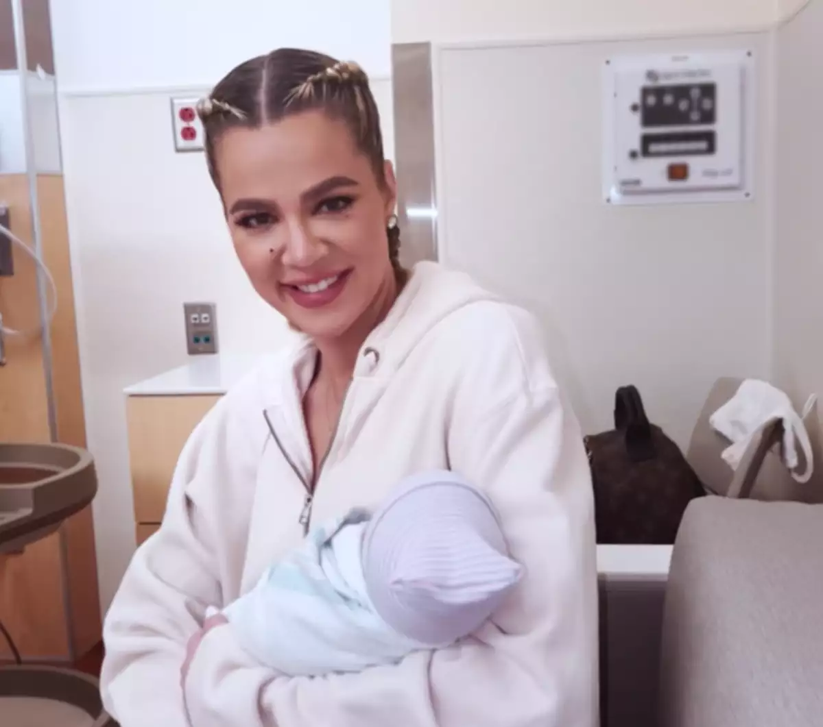 khloe-kardashian-segundo-hijo-tristan-3.png