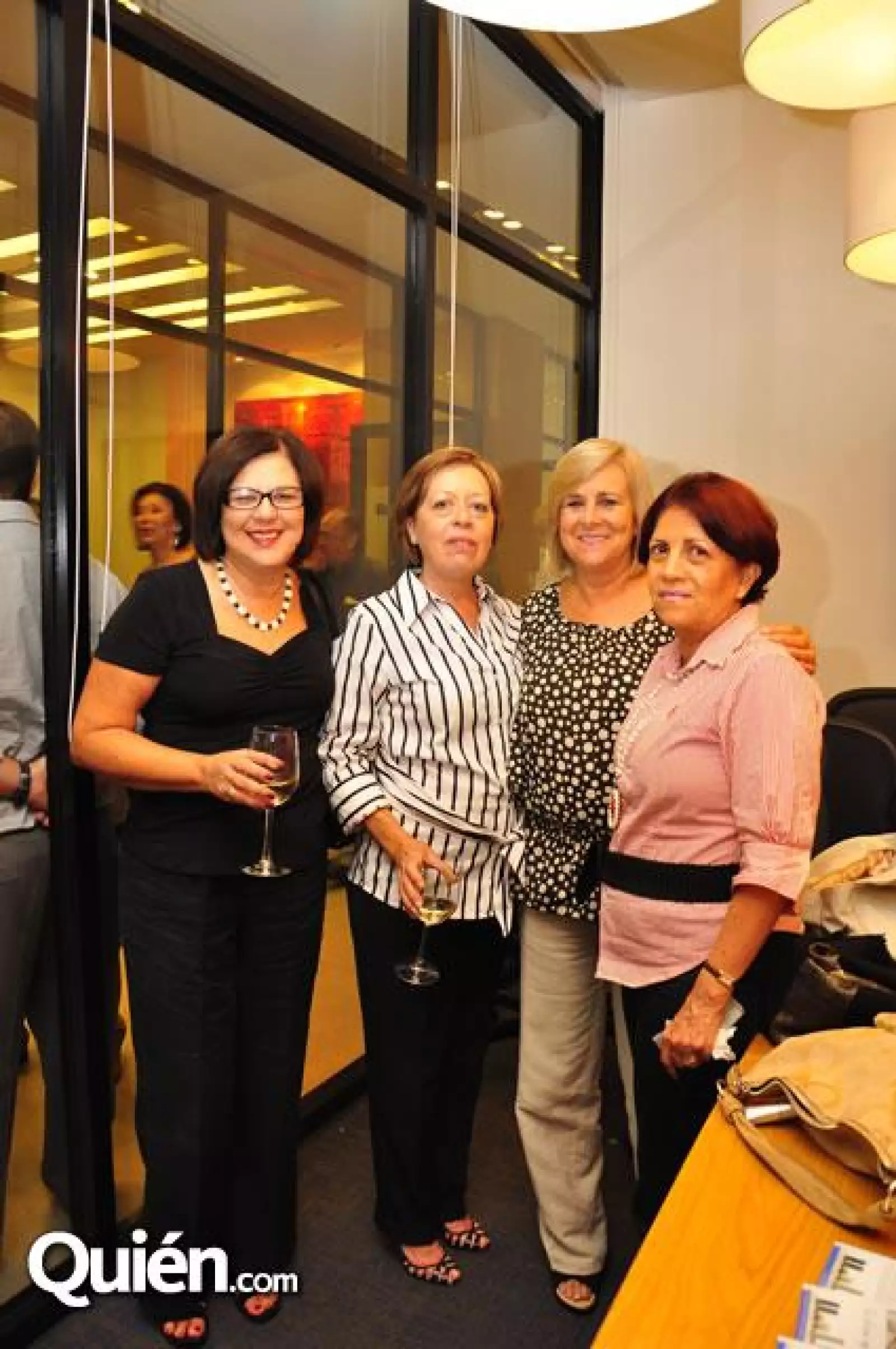 Cecilia González,Elena Quevedo,Martha Gerard,Gemma Garciarce