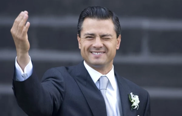 El gobernador mexiquense es cliente asiduo a la exclusiva tienda.