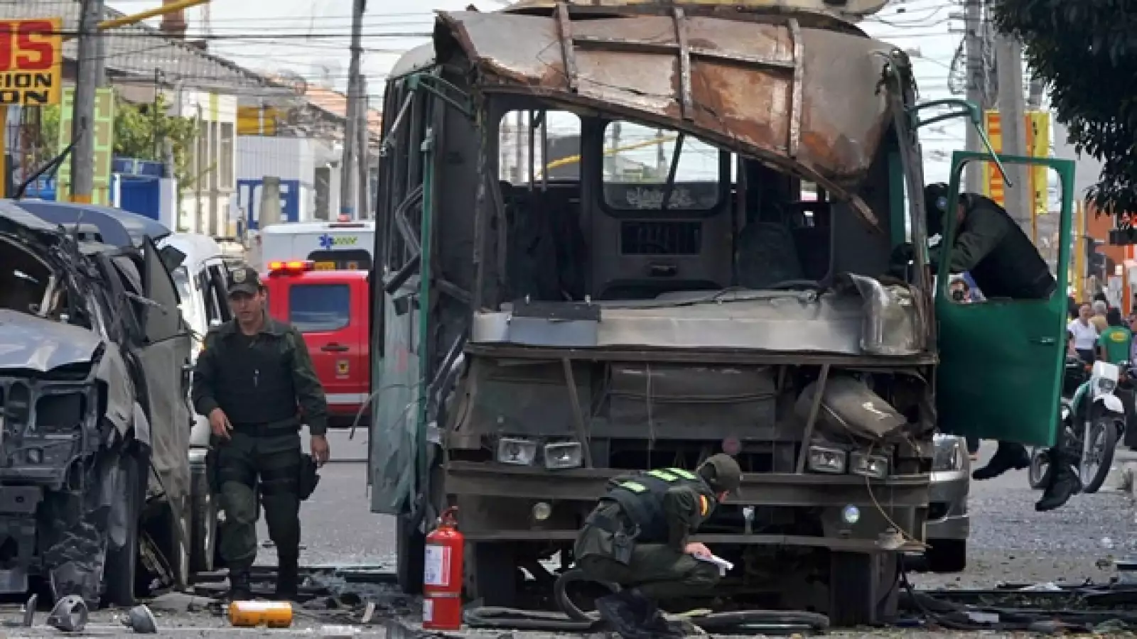 ATENTADO, COCHE BOMBA