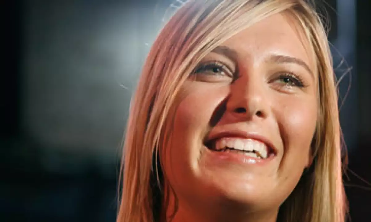 Los ingresos de Sharapova provienen mayormente de sus actividades fuera de la cancha. (Foto: AP)