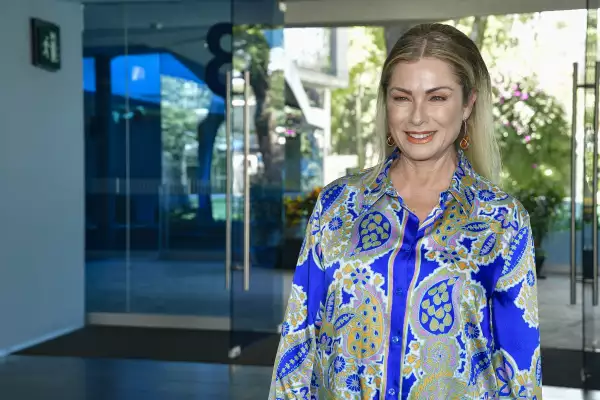 Presentation of The Soap Opera El Amor Invencible