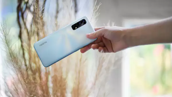 04 realme 7.jpg