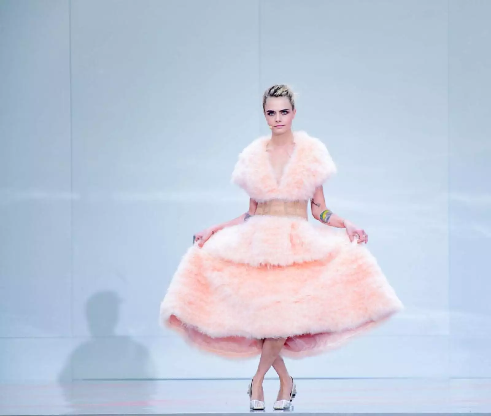 Cara-Delevingne-Karl-for-Ever