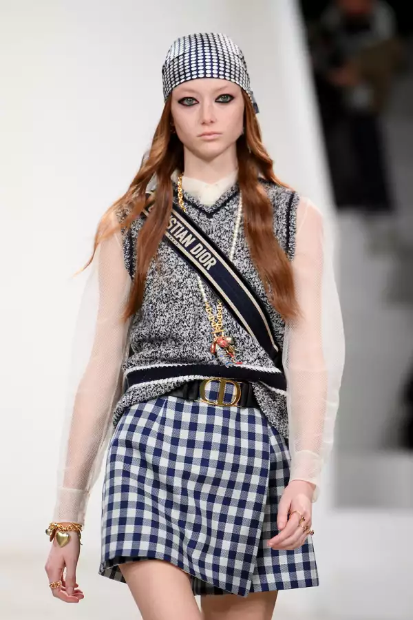 Dior : Runway - Paris Fashion Week Womenswear Fall/Winter 2020/2021