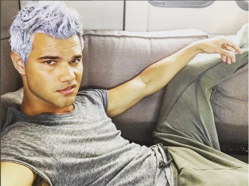 Taylor Lautner presumió su nuevo look en su cuenta de Instagram.