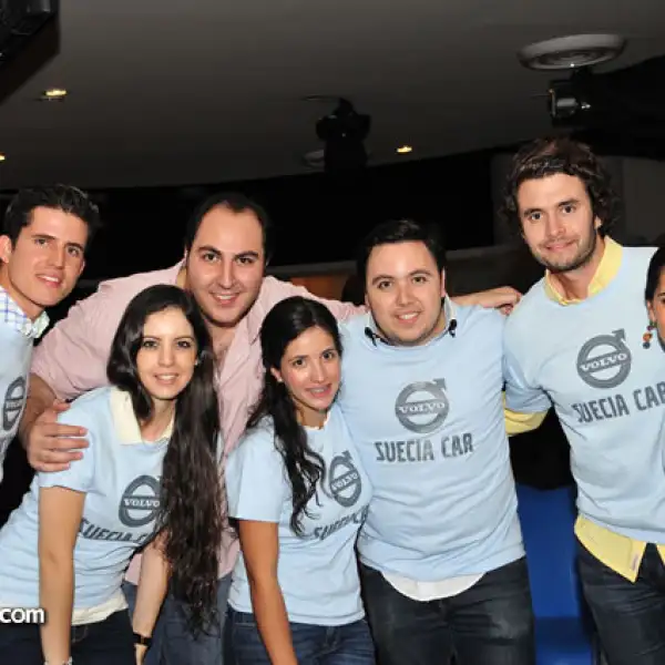 Juan Pablo Koloffon, Mario Manfredi, Mónica Quintero, Fernanda Romero, Christian Frey y Carlos y Valeria Pérez