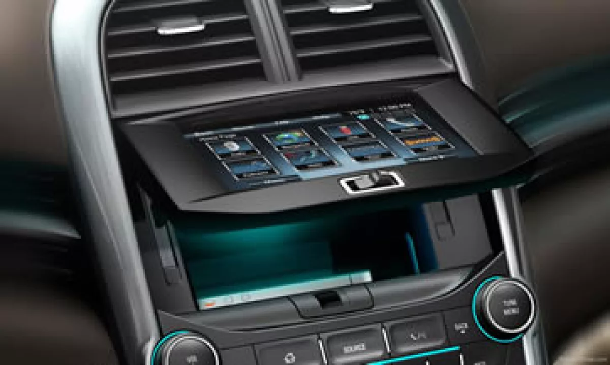 Si un ‘cibercriminal’ pudiera acceder al sistema electrónico de un automóvil, vería nuestras últimas rutas o incluso direcciones frecuentes que visitamos. (Foto: Especial)